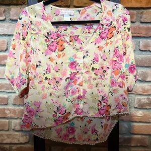 Band of Gypsies short sleeve loose floral top lightweight women’s size S